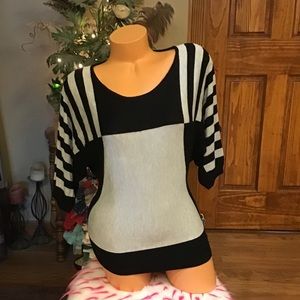Bebe dolman sweater L EUC